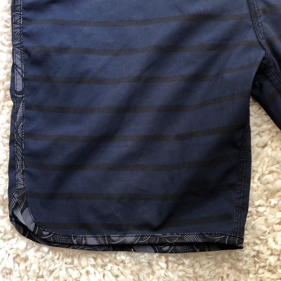 HURLEY Phantom + Mark Dean Vaca Board Shorts - Picture 4 of 9